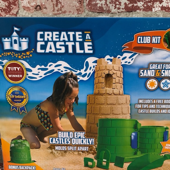 Create a Castle kit - 6pc kit includes bonus backpack for storage & transport. - Picture 5 of 6